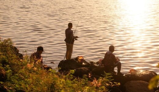 リアルな動きで釣果倍増！釣り王国ワームジグ5個セットの評価レビュー